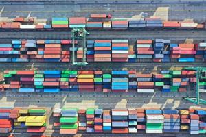 International shipping LCL service